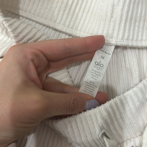 ALO joggers - Picture 3 of 6